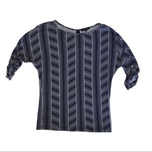 Tart elbow length blue stripe shirt boatneck XS